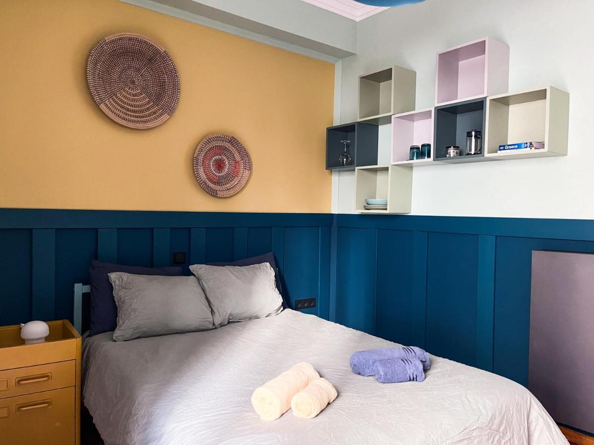 Peaceful And Central Room With Balcony Next To Hilton Athens Ngoại thất bức ảnh